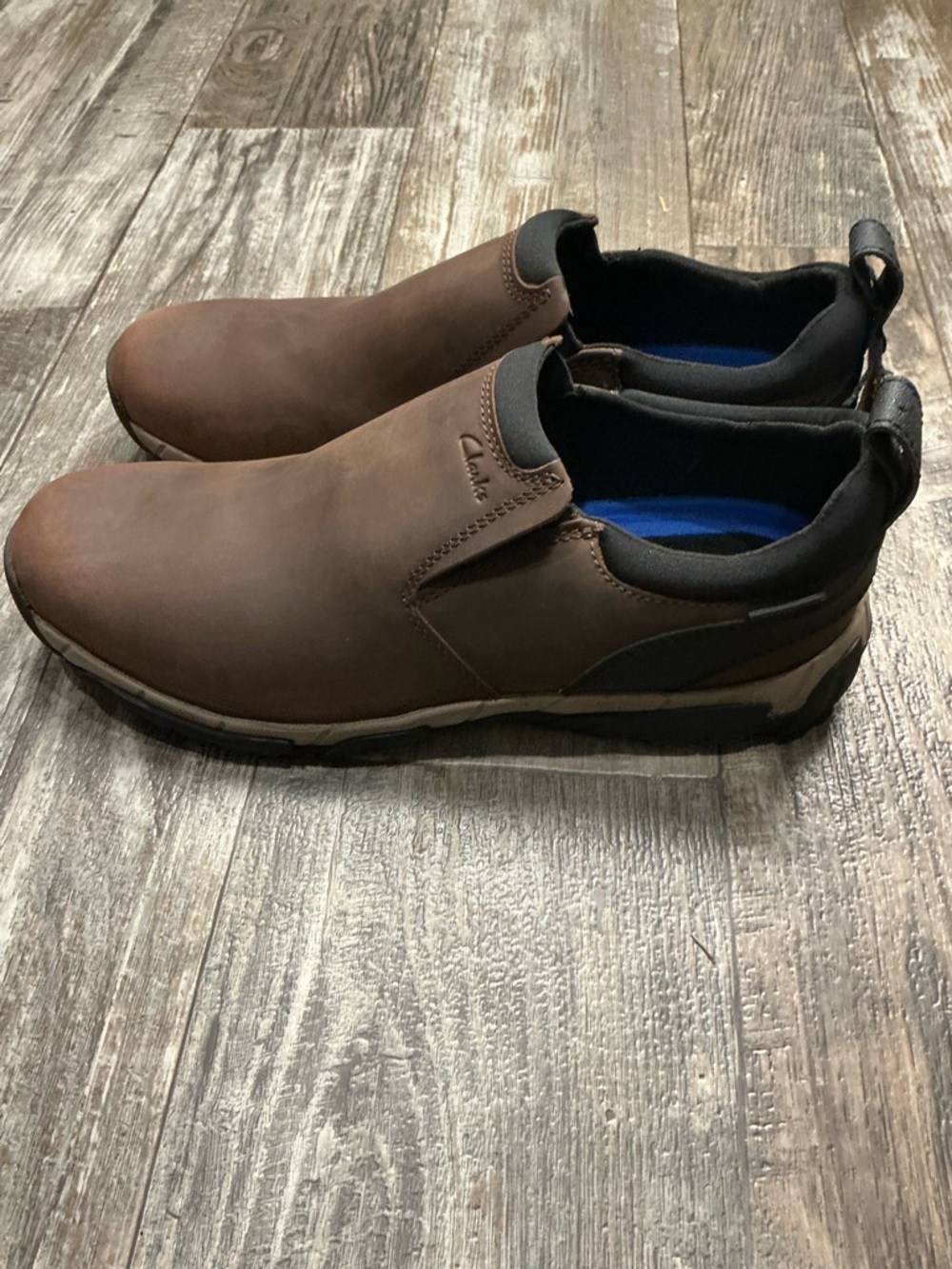 Clarks Men’s Brown Leather Slip-On Loafer Size 10 - Picture 10 of 16
